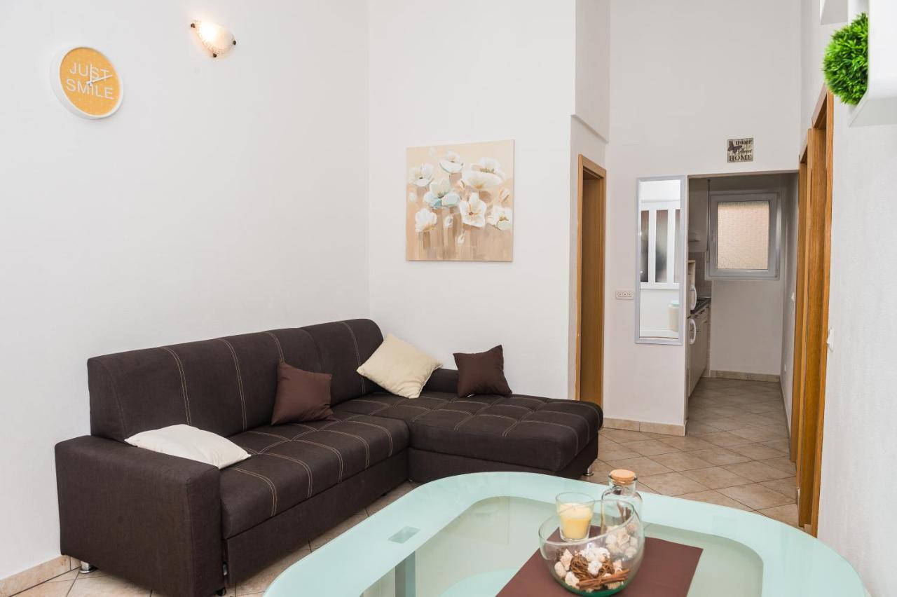 Apartments Slavka Rogoznica  Esterno foto